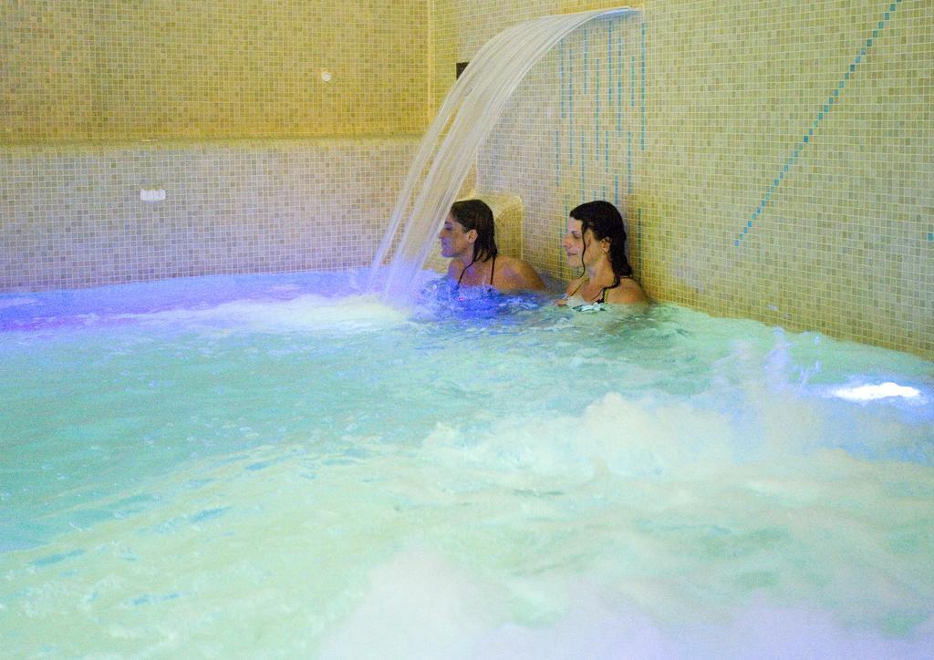 Hotel Atlantico Кастильончелло Экстерьер фото